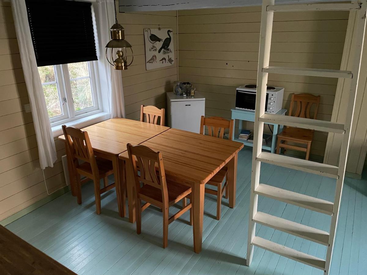 Kraemmervika Rorbuer - Rustic Cabins In Lofoten Ballstad Exterior photo